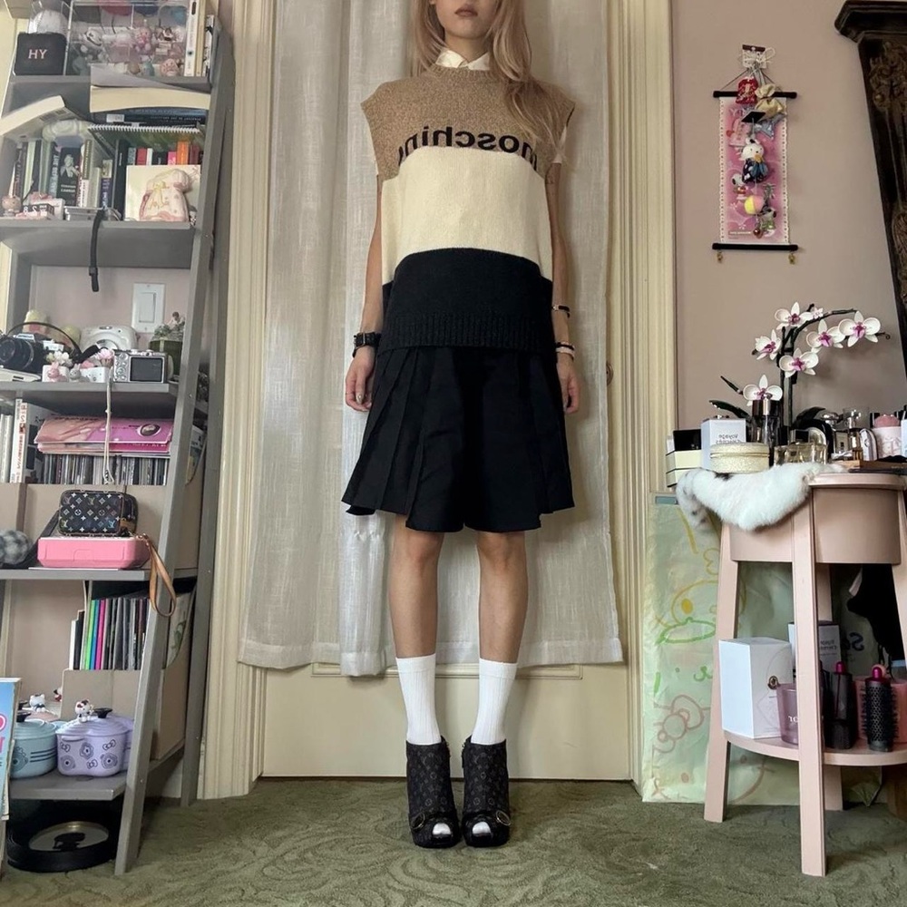 NWT Moschino Knit Wool Striped Sweater Vest in Brown/Whitish Cream/Black